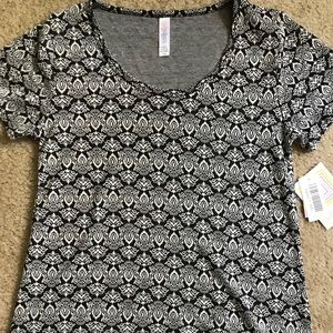 NWT XXS Black & White Paisley Classic T